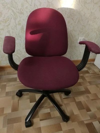 Лот: 10968919. Фото: 1. Кресло / стул компьютерный. Стулья и кресла офисные