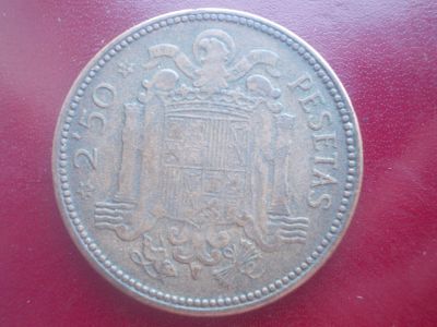 Лот: 11610397. Фото: 1. Италия 2*5 pesetas 1953 год. Европа