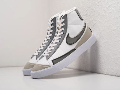 Лот: 24978828. Фото: 1. Кроссовки Nike Blazer Mid 77. Кеды, кроссовки, слипоны