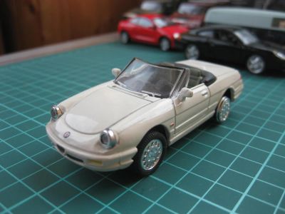 Лот: 6129882. Фото: 1. Alfa Spider ( 1989). Автомоделизм