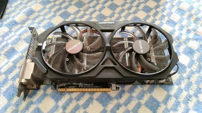 Лот: 14021025. Фото: 1. Видеокарта Gigabyte AMD Radeon... Видеокарты