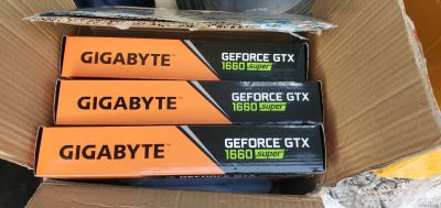 Лот: 18481831. Фото: 1. Видеокарта Gigabyte GTX 1660 super... Видеокарты