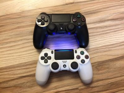 Лот: 15812352. Фото: 1. PS4 Pro 1ТБ / 3 Месяца использования... Игровые приставки, консоли