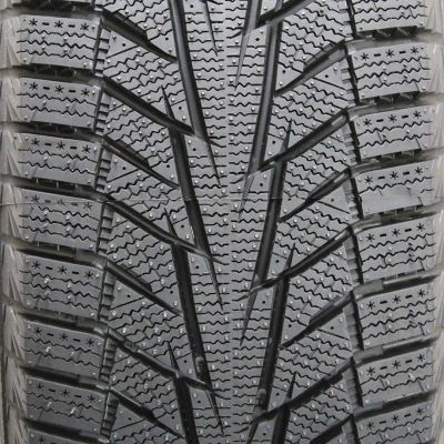 Лот: 12308104. Фото: 1. Hankook Winter i*Cept IZ 2 W616... Шины