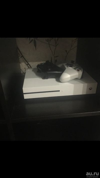 Лот: 13667273. Фото: 1. Xbox One S 1 Tb. Игровые приставки, консоли