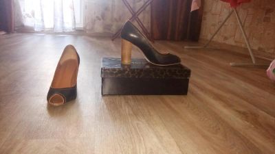 Лот: 7467918. Фото: 1. Туфли Basconi натур. кожа б/у... Туфли