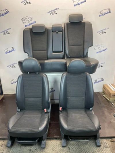 Лот: 21701722. Фото: 1. Сидения (комплект) Kia Sportage... Другое (автозапчасти)