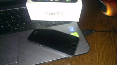 Лот: 6539394. Фото: 1. IPhone 5S 16 GB LTE Полный комплект... Смартфоны