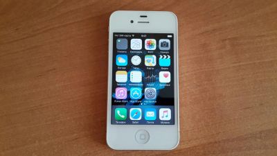 Лот: 8295323. Фото: 1. iPhone 4s белый 16G Обмена Нет. Смартфоны