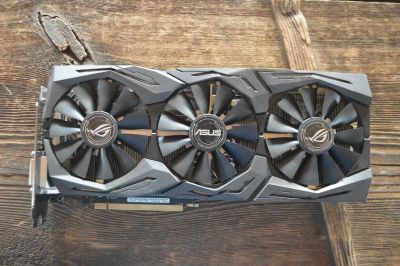Лот: 18599468. Фото: 1. Видеокарта Asus Geforce GTX 1070... Видеокарты