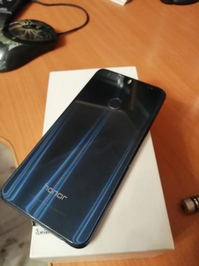 Лот: 13475731. Фото: 1. Honor 8. Смартфоны