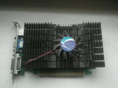 Лот: 11498274. Фото: 1. Видеокарта nvidia 9600. Видеокарты