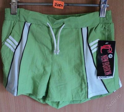Лот: 2927351. Фото: 1. Зелёные шорты New Fashion. Размер... Брюки, шорты