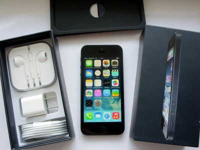Лот: 3524065. Фото: 1. Apple iPhone 5 32Gb Black. Совершенно... Смартфоны