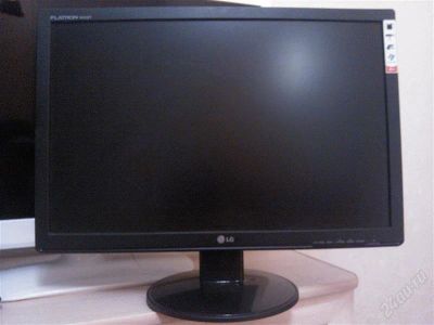 Лот: 2211353. Фото: 1. Монитор LG Flatron W2242T 22... ЖК-мониторы