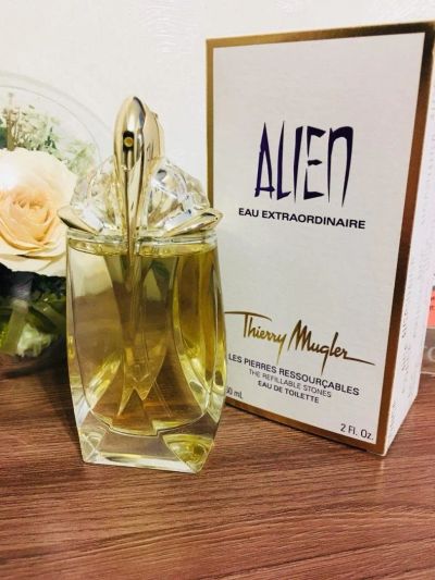 Лот: 11207824. Фото: 1. Отливант Alien Eau Extraordinaire... Женская парфюмерия