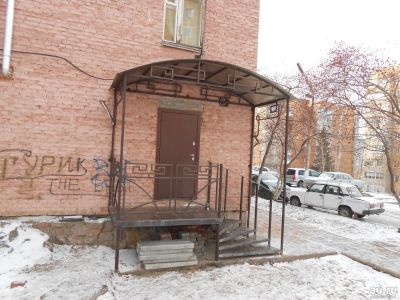 Лот: 8580961. Фото: 1. Крыльцо. Лестницы, перила, балясины