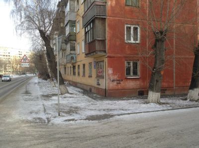 Лот: 4772976. Фото: 1. Продам под нежилое,Гладкова,25... Квартиры, студии