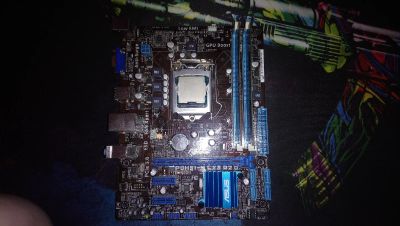 Лот: 16991748. Фото: 1. Комлпетк I3 ddr3 4gb asus pbh61-m... Комплекты запчастей