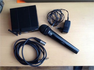 Лот: 11465853. Фото: 1. Радиосистема AKG WMS40 Mini Vocal... Студийные микрофоны, радиомикрофоны и радиосистемы