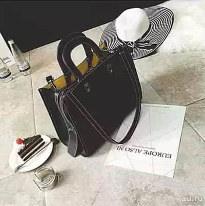 Лот: 8876994. Фото: 1. Новая вместительная сумка! Помпон... Сумки