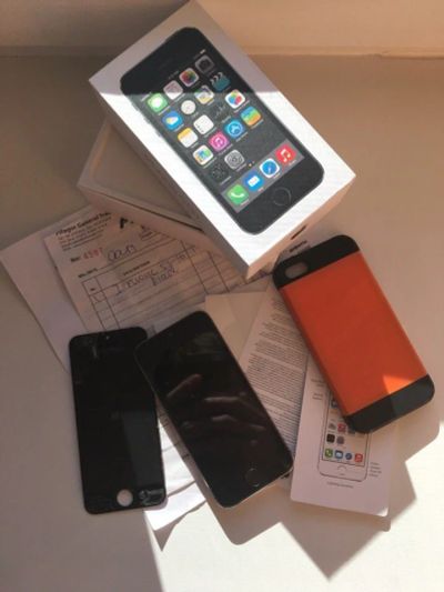 Лот: 12134500. Фото: 1. Iphone 5s на запчасти. Смартфоны
