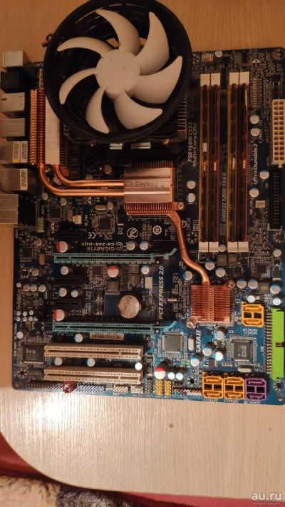 Лот: 15030730. Фото: 1. Процессор Intel Core 2 Quad Q9300... Процессоры