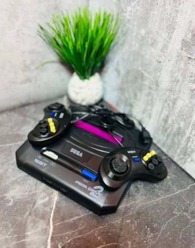 Лот: 25709464. Фото: 1. Игровая приставка Sega Mega Drive... Игры для консолей