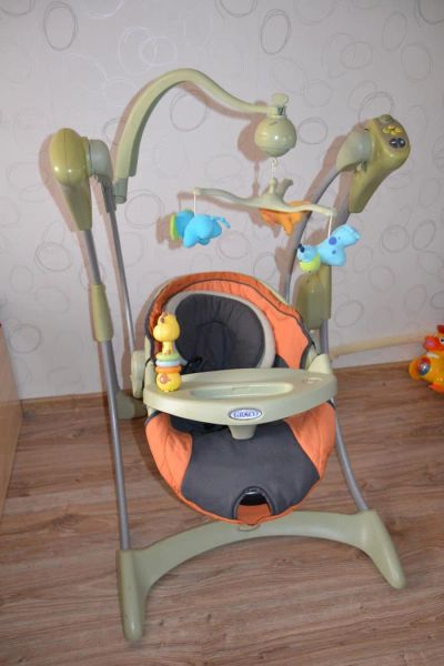 Лот: 4866979. Фото: 1. Качели GRACO б/у. Ходунки, прыгунки, качели