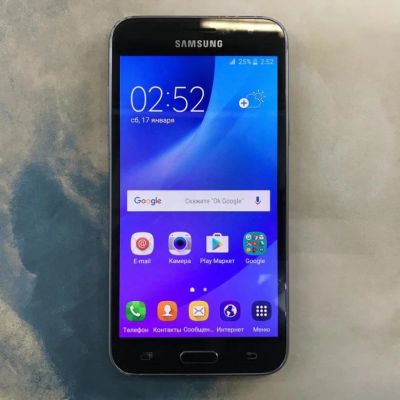Лот: 16453588. Фото: 1. Samsung j3. Смартфоны