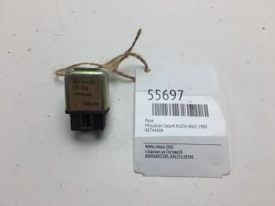 Лот: 20397736. Фото: 1. Реле Mitsubishi Galant 1980 RE74440A... Электрооборудование