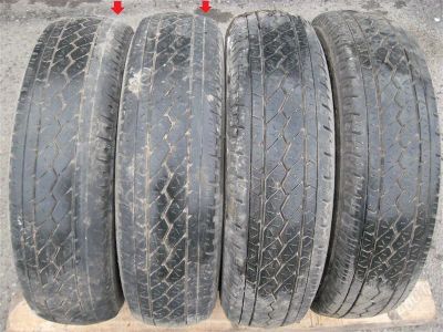 Лот: 2729061. Фото: 1. 4 шины Bridgestone R600 175R14LT... Шины