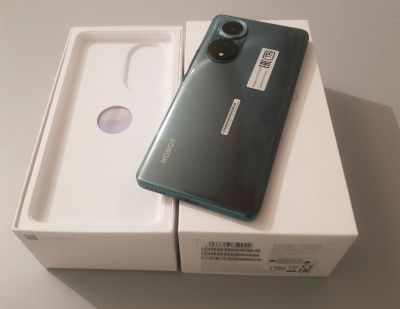 Лот: 20211065. Фото: 1. Honor 50 8+128 emerald green... Смартфоны