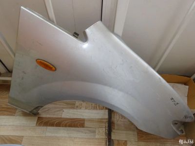 Лот: 16757679. Фото: 1. Крыло переднее правое Mazda Premacy... Кузов