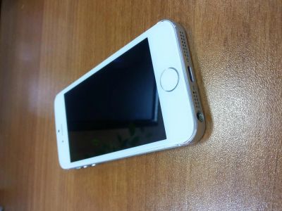 Лот: 5958372. Фото: 1. Iphone 5s 16gb. Смартфоны