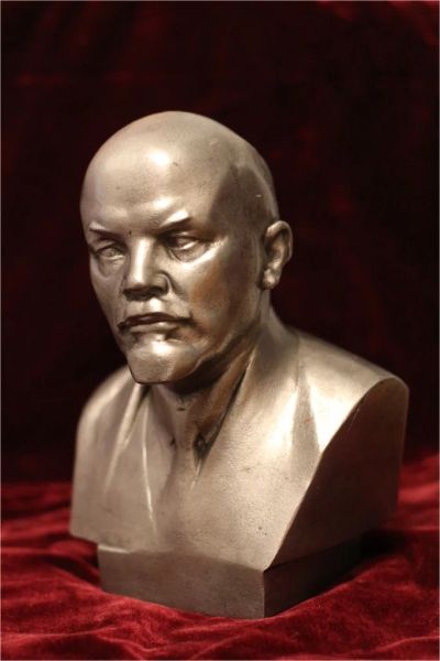 Лот: 6854928. Фото: 1. Большой Бюст В.И.Ленин. Металл... Предметы интерьера и быта