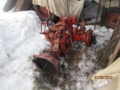 Лот: 2394545. Фото: 1. задний мост с коробкой трактора... Ходовая, подвеска, рулевое управление