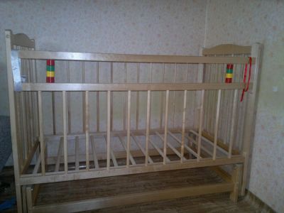 Лот: 5534290. Фото: 1. кроватка-маятник. Детские кровати и кроватки