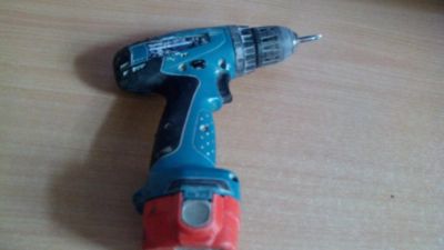 Лот: 6880009. Фото: 1. Шуруповерт Makita 6271D с аккумулятором... Электроинструмент