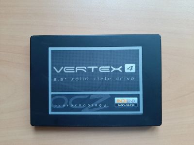 Лот: 17566417. Фото: 1. Быстрый SSD накопитель OCZ Vertex... SSD-накопители