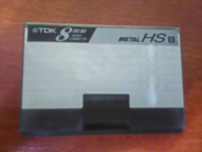 Лот: 19923515. Фото: 1. Видеокассета TDK 8 мм. Видеозаписи, фильмы