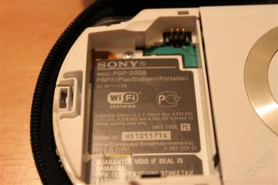 Лот: 900188. Фото: 1. продам PSP Slim 2008 белая + бонусы... Игровые приставки, консоли