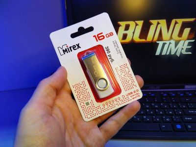 Лот: 19634340. Фото: 1. usb flash 16gb mirex swivel. USB-флеш карты