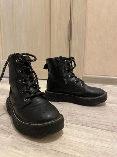 Лот: 18063908. Фото: 1. Детские ботинки Zara супер модные. Ботинки