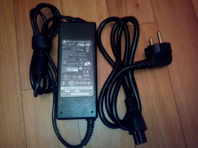 Лот: 4117295. Фото: 1. Зарядка для ноутбука. Другое (комплектующие)