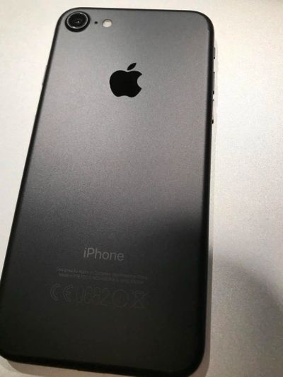 Лот: 10554520. Фото: 1. iPhone 7 128 gb чёрный матовый. Смартфоны