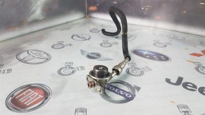 Лот: 24570424. Фото: 1. Регулятор давления топлива Toyota... Топливная система