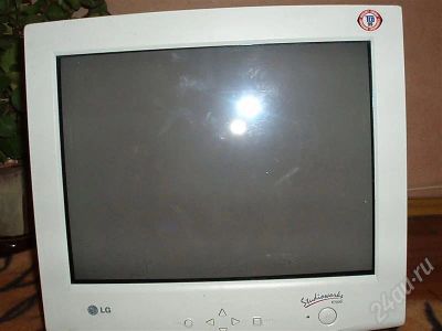 Лот: 244965. Фото: 1. LG e700B 17 Диагональ. ЭЛТ-мониторы