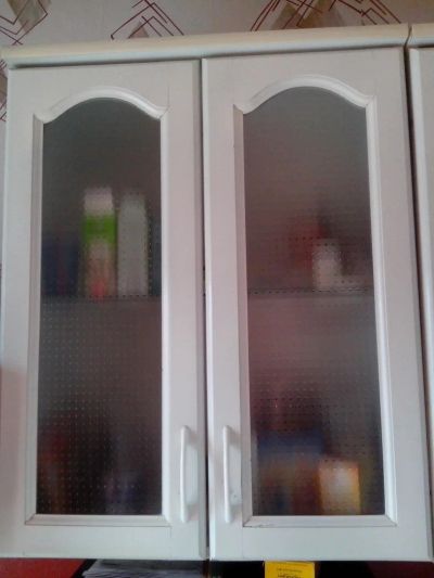 Лот: 9552955. Фото: 1. Кухонный гарнитур 2 шкафа и тумба... Кухонные гарнитуры
