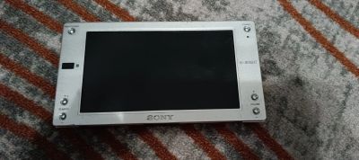 Лот: 25374716. Фото: 1. Цветной мобильный монитор sony... Мониторы, DVD